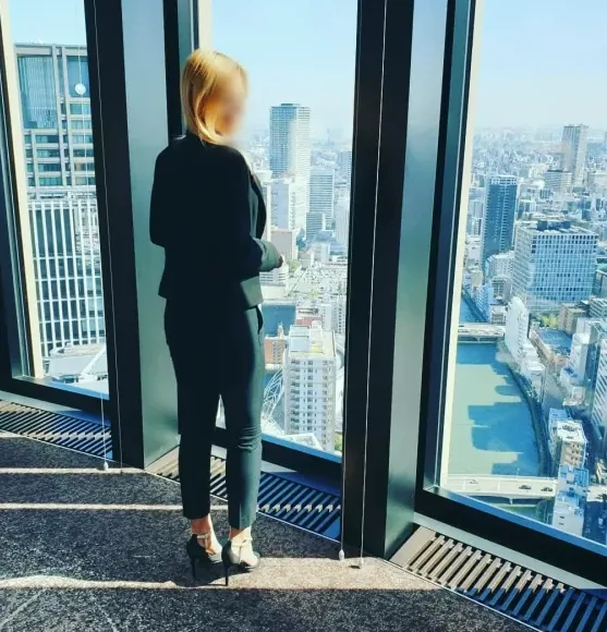 Angelika, 32