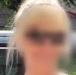 Chiara, 37
