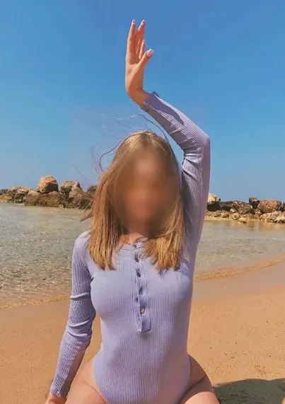 Jovana, 27
