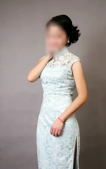 Laura, 28