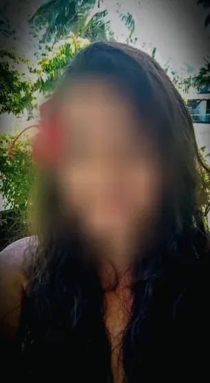 Leonie, 40