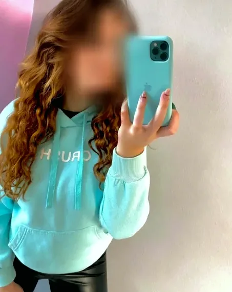 Marina, 31