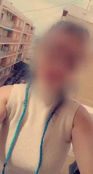 Milica, 32