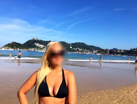 Valerie, 35